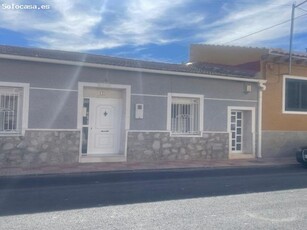 Casa de Pueblo en Venta en Orihuela, Alicante