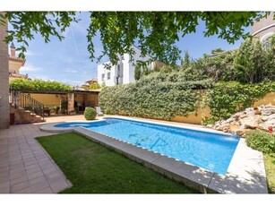 Casa en Venta en Ogíjares, Granada