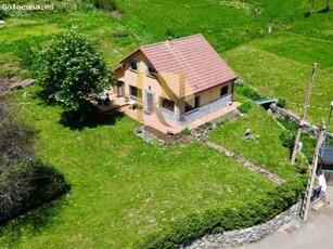 ISOBA: Casa de pueblo a escasos 5 minutos de la estación de esquí monte San