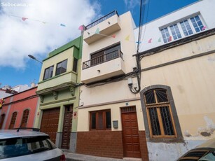 Tu refugio ideal en Cardones (Arucas): Espacio y tranquilidad para tu familia