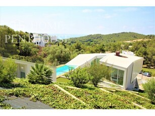 Villa de Lujo a Estrenar con Vistas al Mar en Sitges!!!