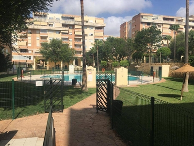 Alquiler Ático Málaga. Nuevo plaza de aparcamiento con balcón