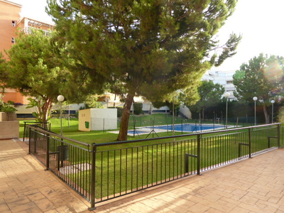 Alquiler de piso con piscina y terraza en Cónsul - El romeral (Málaga)