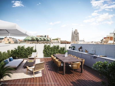 Ático excelente ático de lujo con terrazas y piscina. en Barcelona