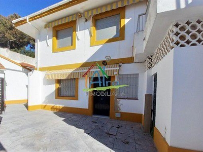 Casa adosada en venta en Centro - Torre de la Higuera, Almonte