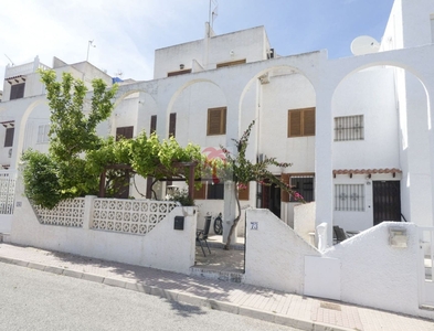 Casa en venta en Nueva Torrevieja, Torrevieja, Alicante