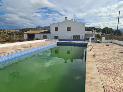 Casa en venta en Sax