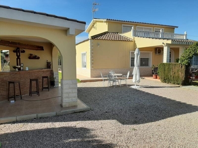 Chalet en venta en Elche