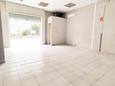 Local comercial Algeciras Ref. 93740907 - Indomio.es