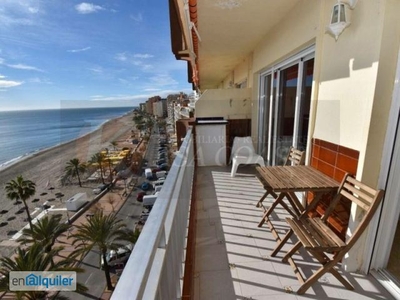 Piso en alquiler temporal en 1ª línea de playa, Fuengirola.