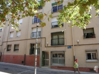 Piso en venta en Plaza Treball, 1º, 08222, Terrassa (Barcelona)