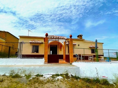 Venta Casa rústica en Los Llanos s/n Alhama de Granada. Buen estado plaza de aparcamiento 294 m²