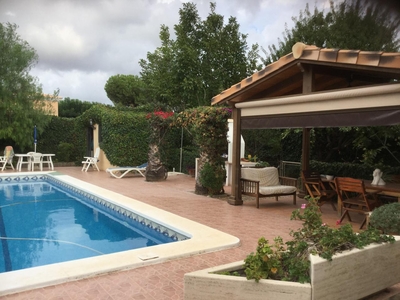 Venta de casa con piscina en Villarreal (Vila-Real)