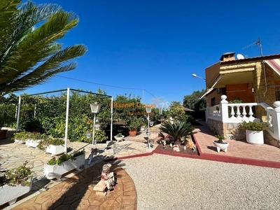 Venta de casa con piscina y terraza en Los Arenales del Sol (Elche (Elx)), Ctra. valverde- balsares