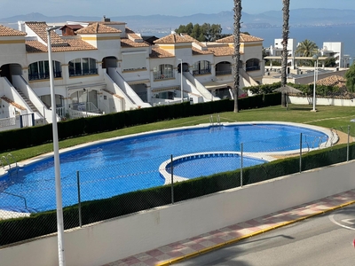Venta de casa con piscina y terraza en Santa Pola, Gran Alacant