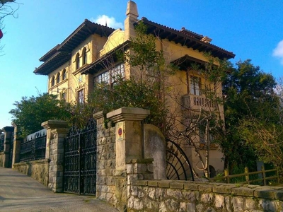 Venta de casa con terraza en Sardinero (Santander)