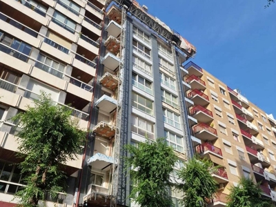 Venta Piso Tarragona. Piso de tres habitaciones Cuarta planta con terraza