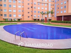Apartamento en venta en Alicante city con 3 dormitorios y 2 ba?os