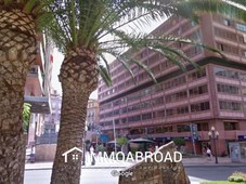 Apartamento en venta en Alicante city con 4 dormitorios y 2 ba?os