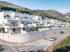 Apartamento en venta en Fuentes de Andaluc?a con 3 dormitorios y 2 ba?os