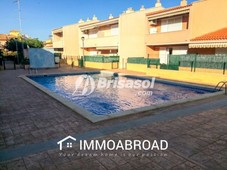 Apartamento en venta en L'Hospitalet de l'Infant con 2 dormitorios y 2 ba?os