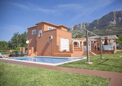 Casa-Chalet en Venta en Javea Alicante