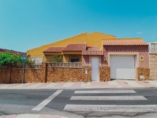 Casa-Chalet en Venta en Parador De Las Hortichuelas, El Almer?a