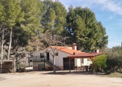 CASA DE CAMPO EN ESPECTACULAR ENTORNO EN MURO EL ALCOY