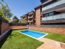 Casa en venta de 100 m? en Avda. de Rius i Taulet, 82 08173 San Cugat del Vall?s, Barcelona.