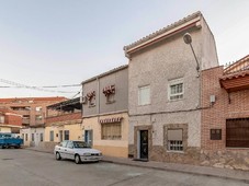 Casa en venta de 125m? en Calle Molinos 9, 45600 Talavera de la Reina ( Toledo )