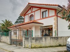 Casa en venta de 180 m? en Avenida Barrio Llatazos, 39776 Liendo (Cantabria)