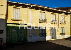 Casa en venta de 200 m? Calle del Monte, 49760 Villaveza del Agua (Zamora)