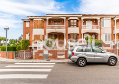 Casa en venta de 216 m? en Calle Xaloc, 43330 Riudoms (Tarragona)