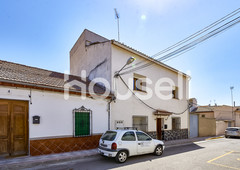 Chalet en venta de 260 m? Calle Col?n, 18290 Atarfe (Granada)