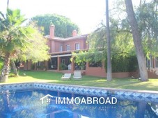 Chalet en venta en Marbella con 5 dormitorios y 5 ba?os