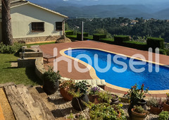 Espectacular chalet en venta de 211 m? y parcela de 3800 m? en Calle Sant Llop, 17404 Riells i Viabrea (Girona)