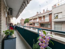 Piso de 82 m2 en venta en Calle Joaquin Costa 106, 08222 Terrassa (Barcelona).