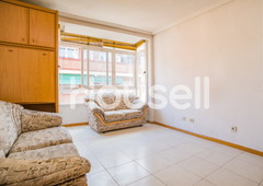 Piso en venta de 54 m? en Calle Garci-Nu?o, 28029 Madrid