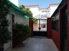 Piso en venta en Sevilla, Sevilla en Calle Sierra De La Grana