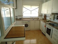 Se vende apartamento en 1? linea con vistas al mar en Santa Pola (Alicante)