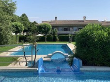 Semi-detached house in quiet area with garage and large community area in Platja d'Aro