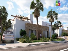 Venta Villas adosadas en campo de Golf zona interior Alicante 2/3 dormitorios piscina
