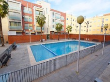 VIVIENDA SEMINUEVA ZONA ALAMEDA PARK CON PISCINA COMUNITARIA