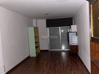 Apartamento piso a la venta de 72,13m², en la calle enric granados, en Badalona