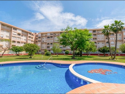 Apartamento en venta en Centro, Torrevieja, Alicante