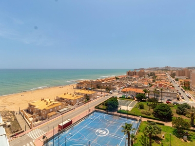 Apartamento en venta en Los Europeos, Torrevieja, Alicante