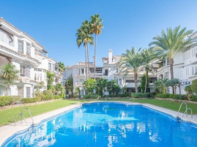 Casa en venta en Nueva Andalucia, Marbella, Málaga