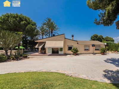 Chalet en Valverde