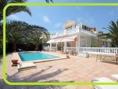 Chalet en venta en Dénia