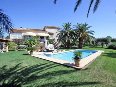 Chalet en venta en El Montgó, Dénia